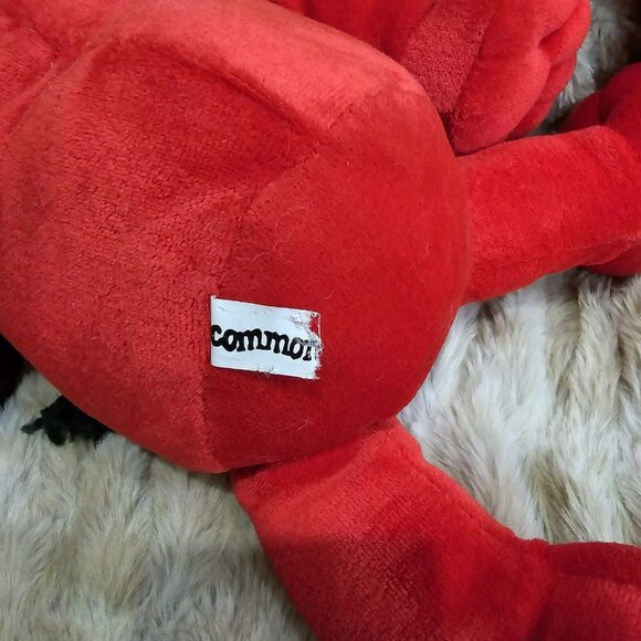 JINGLE Big Red DOG VINTAGE MACY'S COMMONWEALTH 24" CHRISTMAS PLUSH - Picture 5 of 5